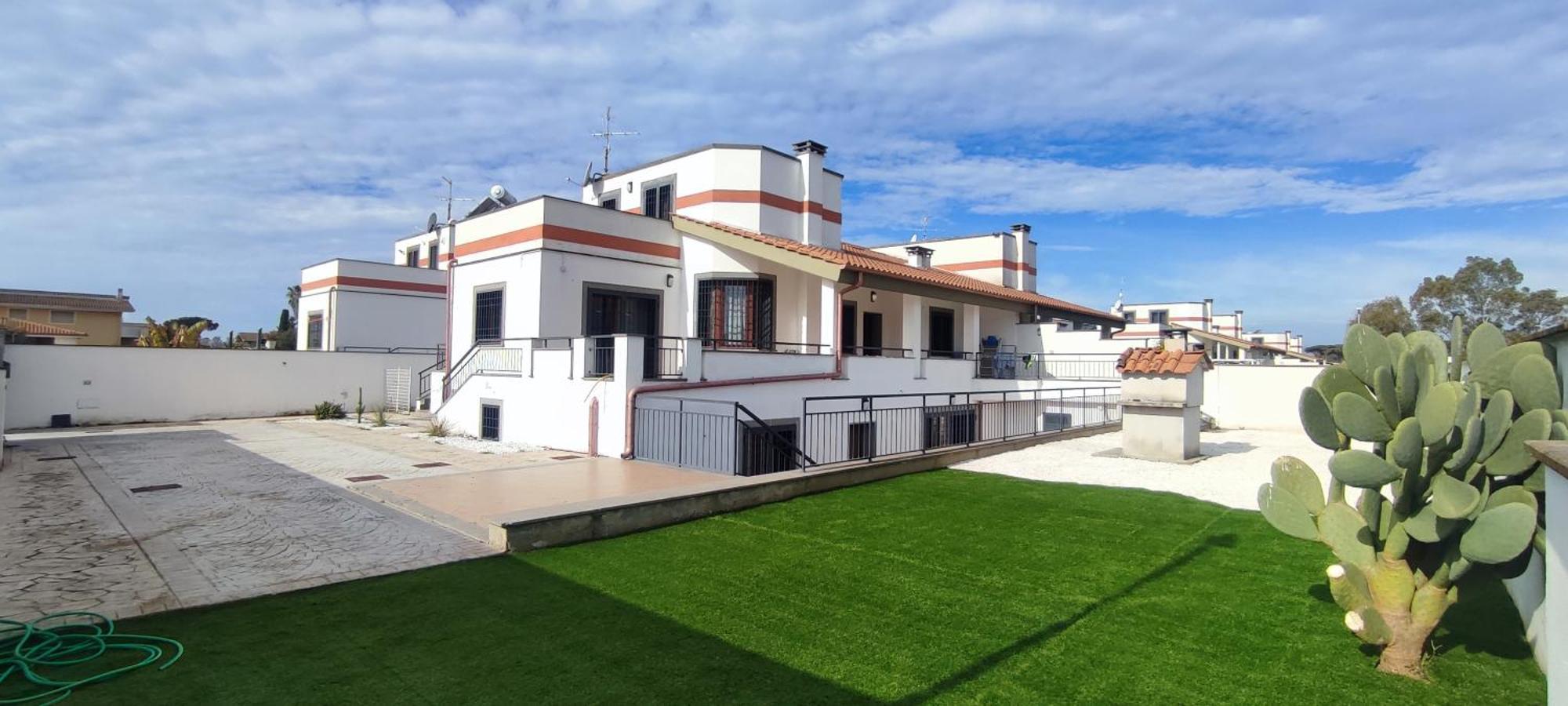 Villa Bassani, Grande E Luminosa Ideale Per Gruppi Infernetto Zewnętrze zdjęcie